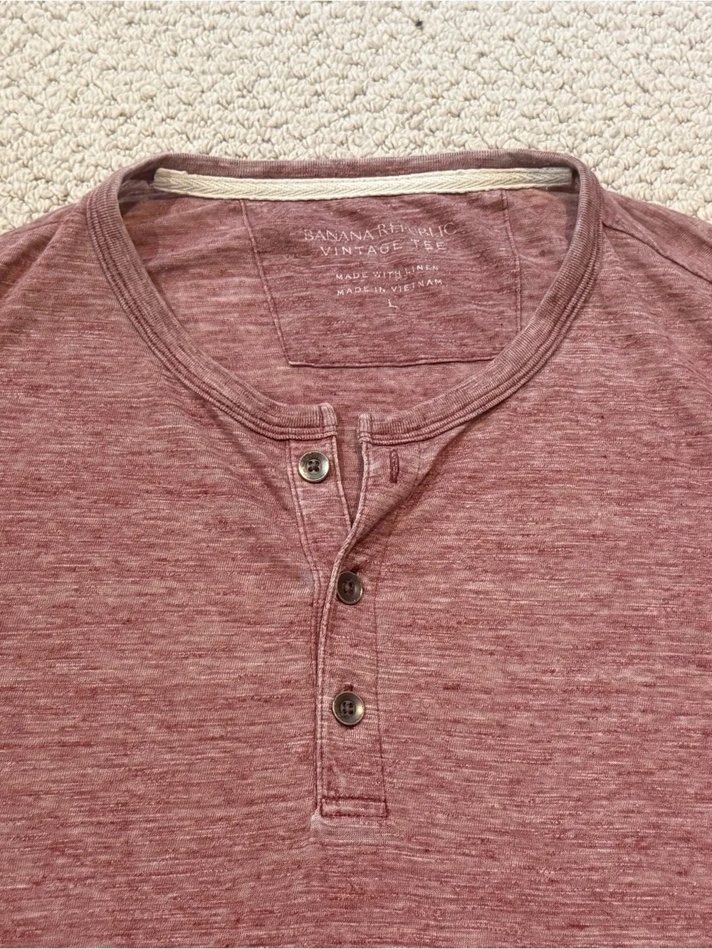 Lot of 6 Men's banana republic Henley & V-Neck Tees - Grey, Charcoal, Rust linen